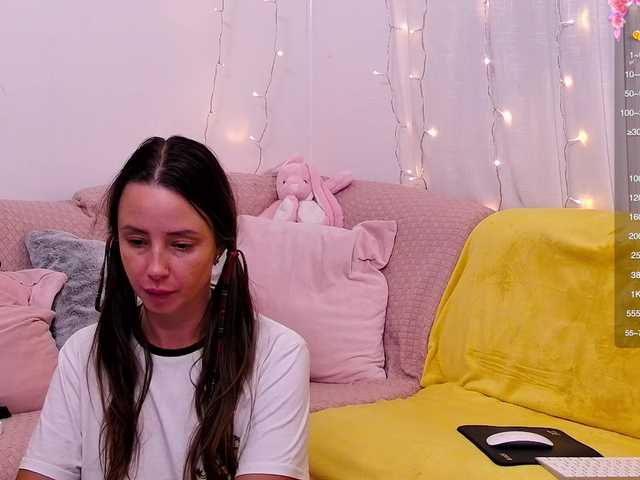 miss-milka live cam on BongaCams
