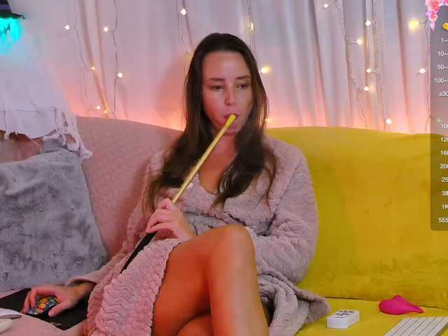 miss-milka live cam on BongaCams