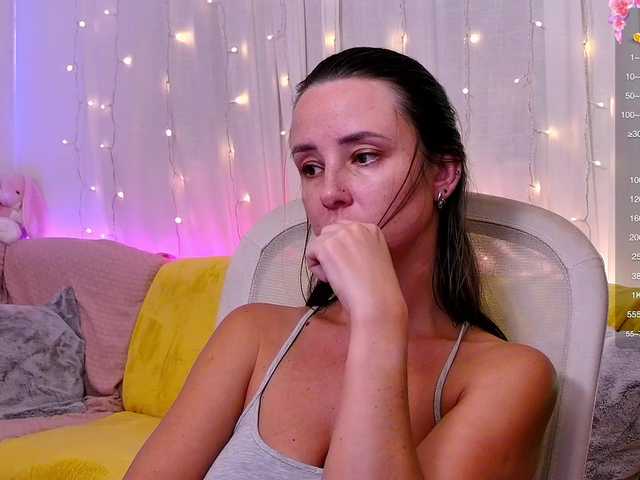 miss-milka live cam on BongaCams
