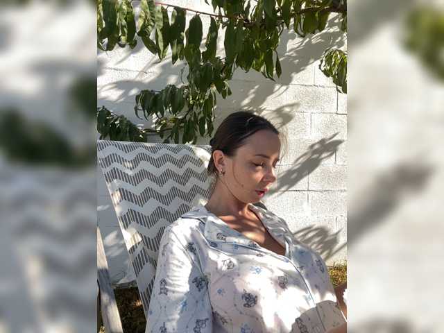 miss-milka, live now on BongaCams