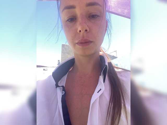 miss-milka live cam on BongaCams