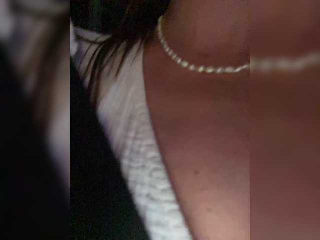 miss-milka live cam on BongaCams
