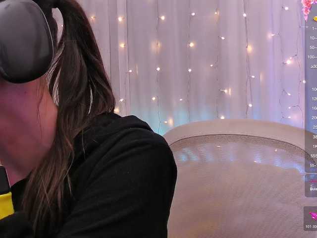 Miss_Milka — live female cam