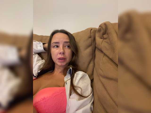 miss-milka live cam on BongaCams