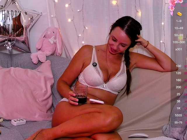 miss-milka live cam on BongaCams
