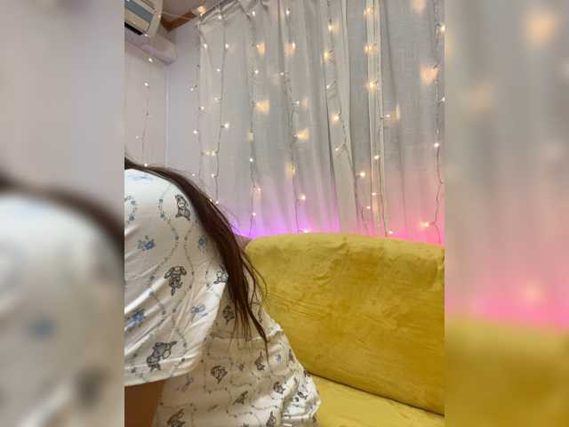 miss-milka live cam on BongaCams