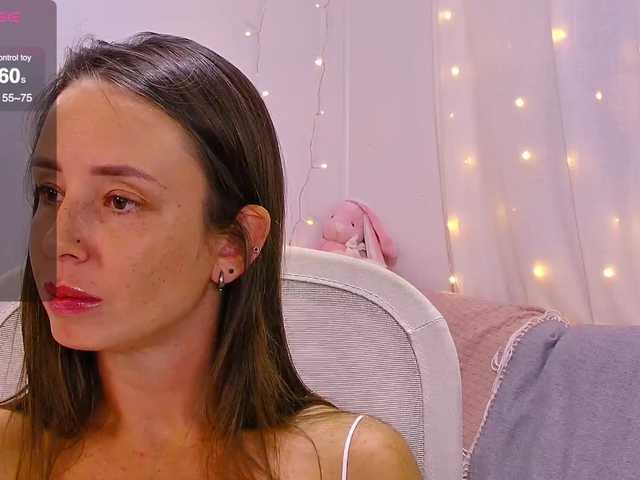 miss-milka live cam on BongaCams