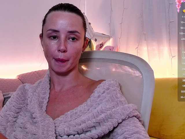 miss-milka live cam on BongaCams