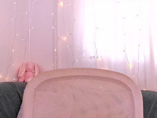 miss-milka live cam on BongaCams