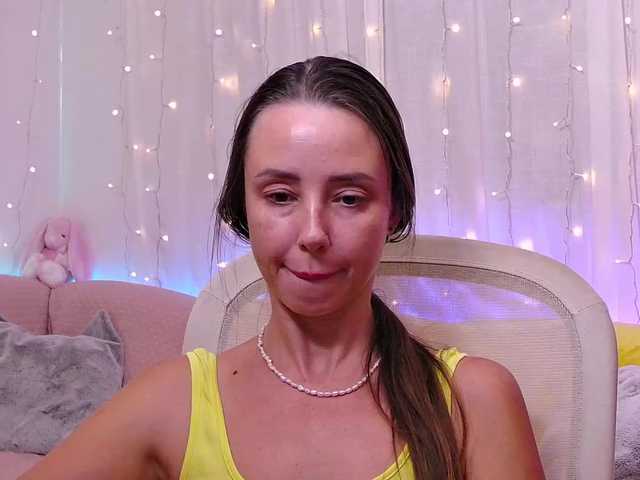 miss-milka live cam on BongaCams