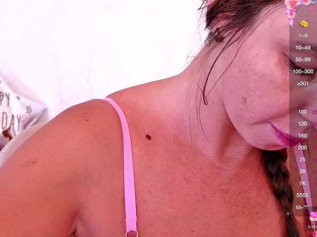 Miss_Milka live webcam show