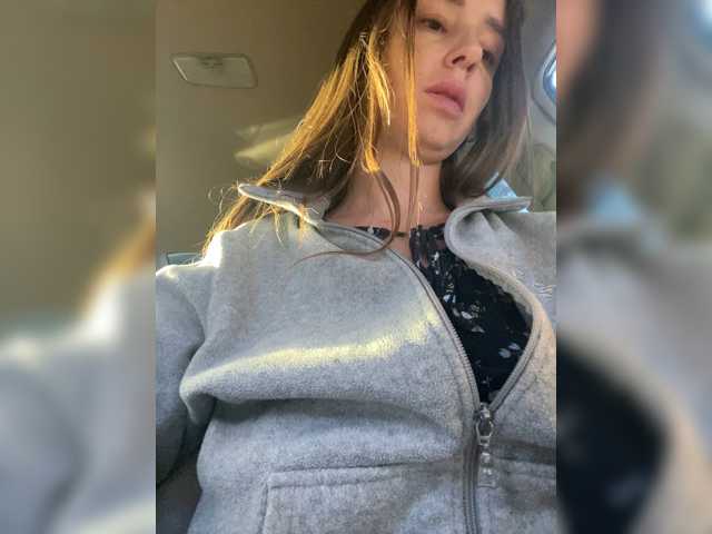 miss-milka live cam on BongaCams