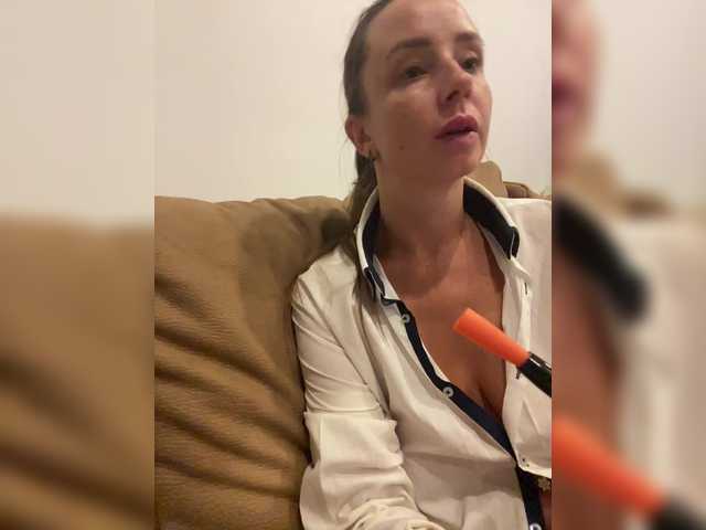 miss-milka live cam on BongaCams