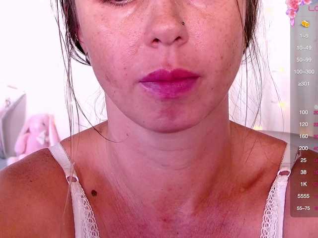 miss-milka live cam on BongaCams