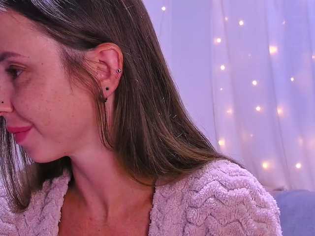 miss-milka live cam on BongaCams