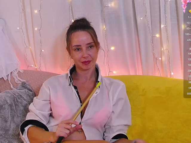 miss-milka live cam on BongaCams