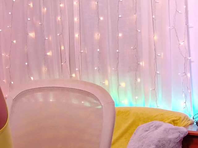 miss-milka live cam on BongaCams
