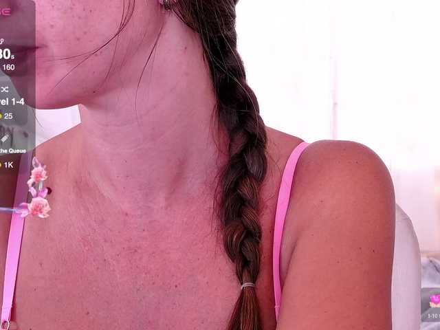 Miss_Milka live webcam show
