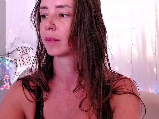 miss-milka live cam on BongaCams