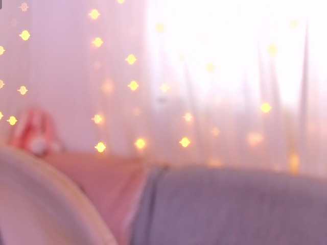miss-milka live cam on BongaCams