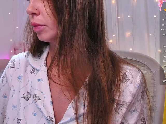 miss-milka live cam on BongaCams