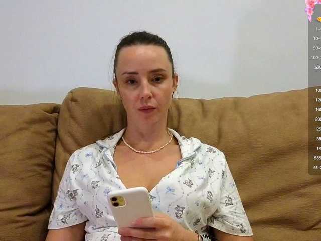 miss-milka live cam on BongaCams