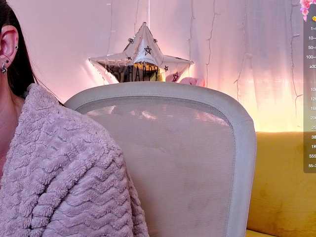 miss-milka live cam on BongaCams