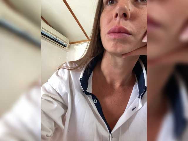 miss-milka live cam on BongaCams