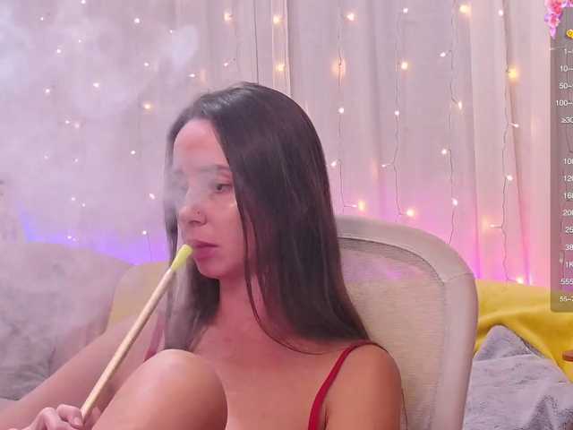 miss-milka live cam on BongaCams