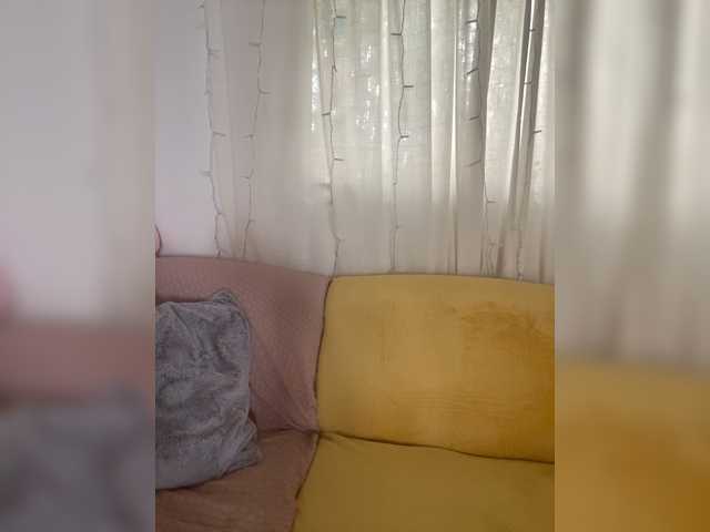 miss-milka live cam on BongaCams