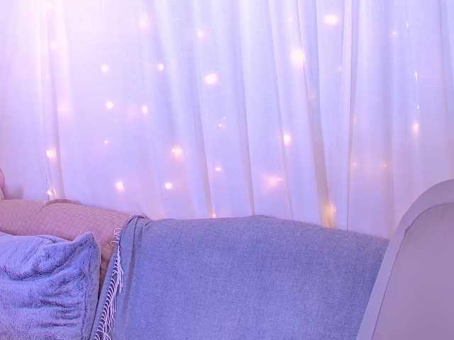 miss-milka live cam on BongaCams