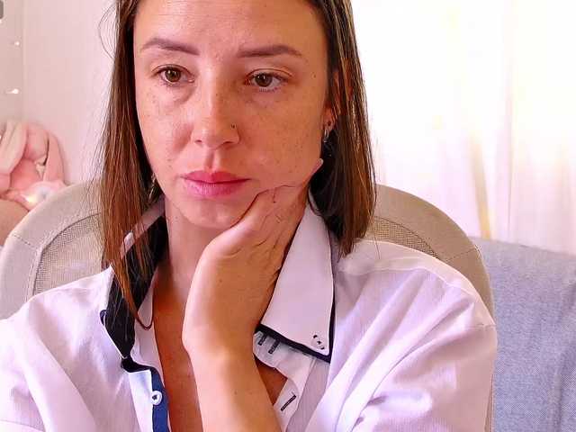 miss-milka live cam on BongaCams