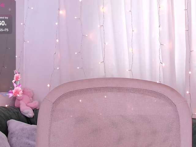 miss-milka live webcam show