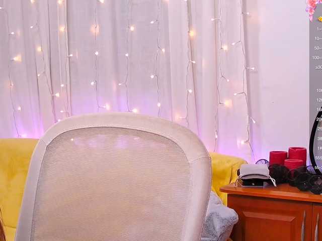 miss-milka live cam on BongaCams