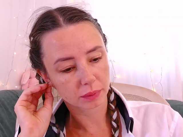 miss-milka live cam on BongaCams