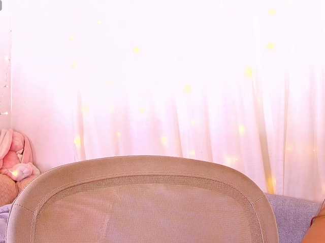 miss-milka live cam on BongaCams