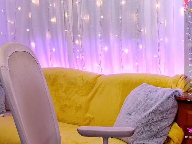 miss-milka live cam on BongaCams