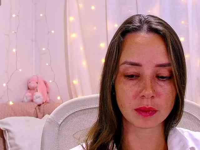 Miss_Milka webcam