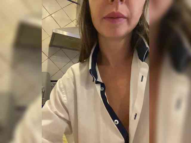 Miss_Milka webcam