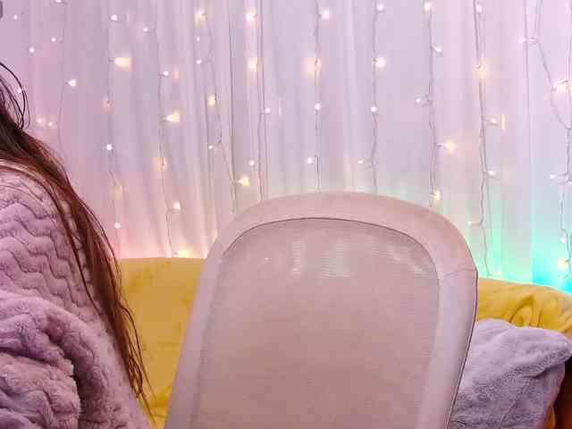 Miss_Milka webcam