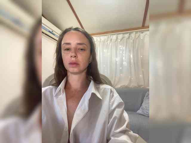 Miss_Milka webcam