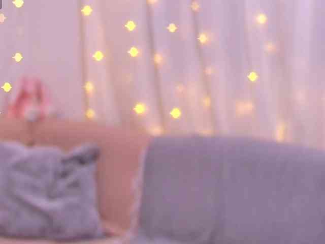 Miss_Milka webcam