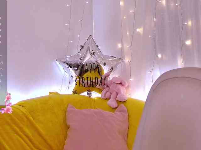 Miss_Milka webcam