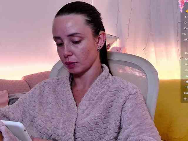 Miss_Milka webcam