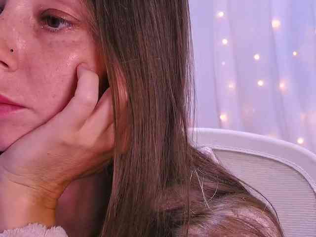 Miss_Milka webcam