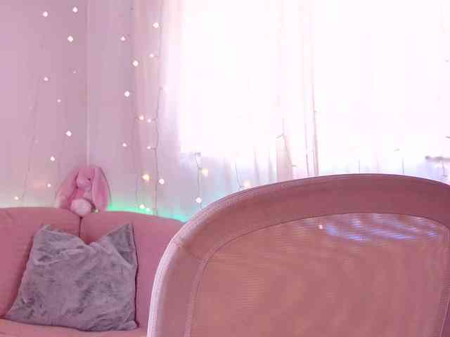 Miss_Milka webcam