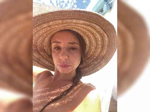 miss-milka Live Webcam on BongaCams