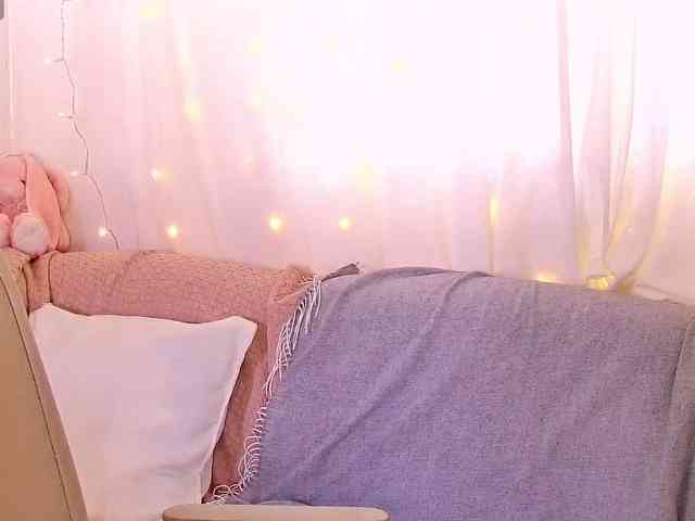 Miss_Milka webcam