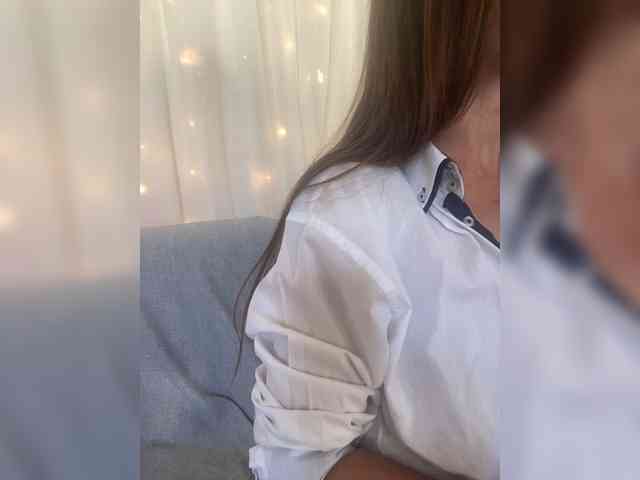 Miss_Milka webcam