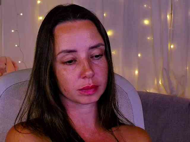 Miss_Milka webcam